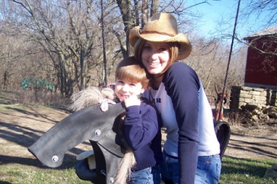 Horse Swinging Reed & Mommy Jen